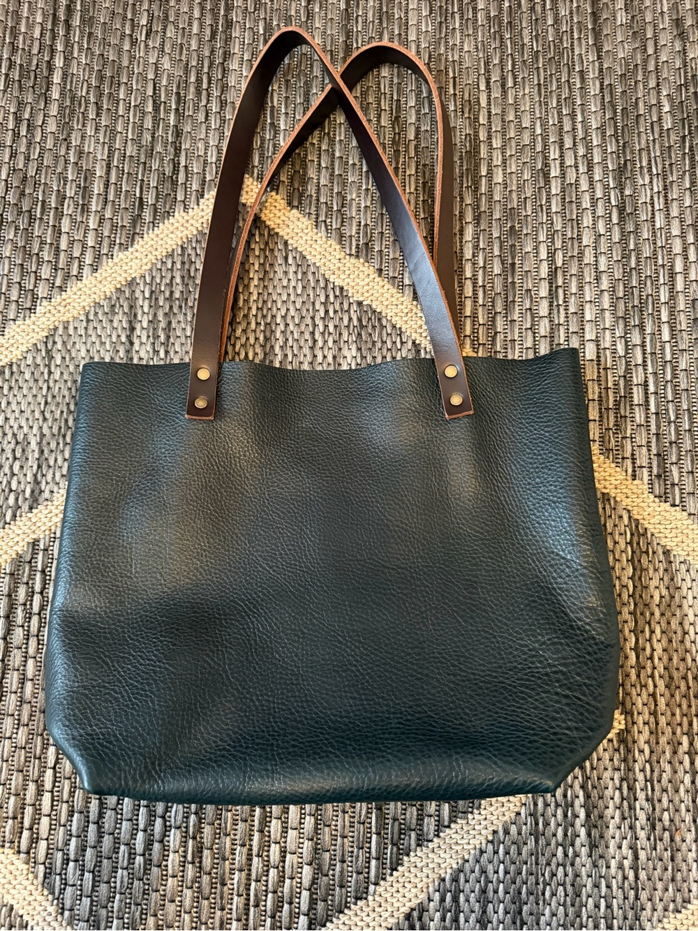 Portland Leather Tote - Picture 2 of 4